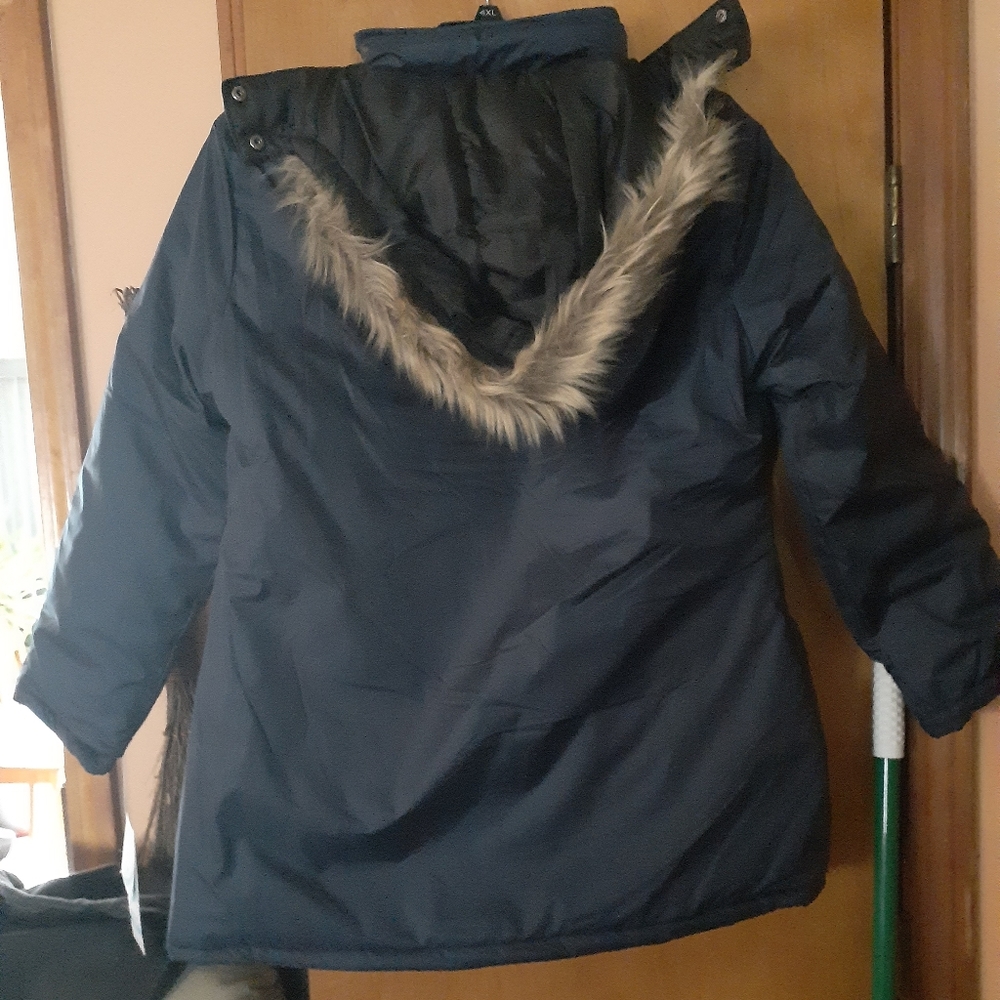 NWT  Totes womens winter coat